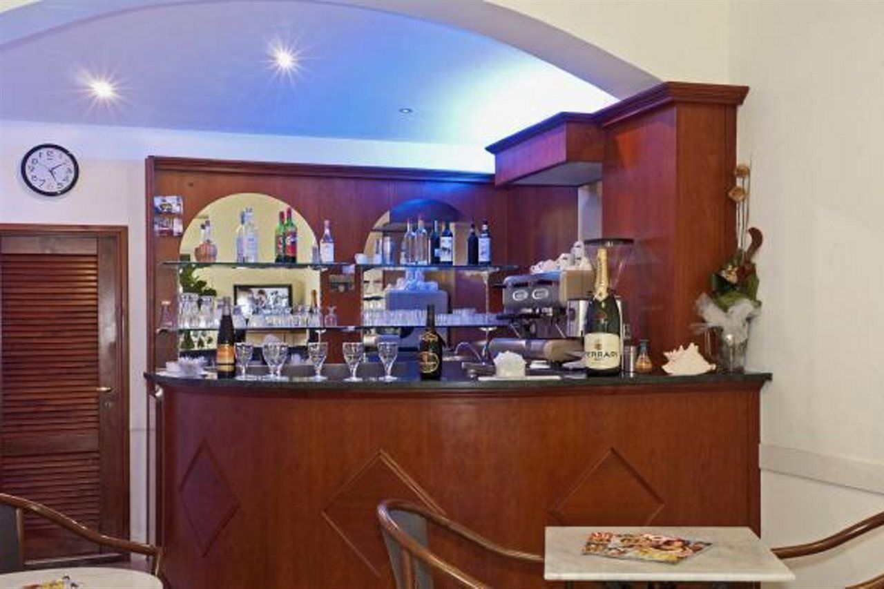 Hotel Firenze เวียเรจโจ ภายนอก รูปภาพ